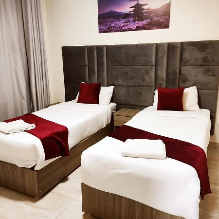 Golden Plaza Hotel 安曼 外观 照片