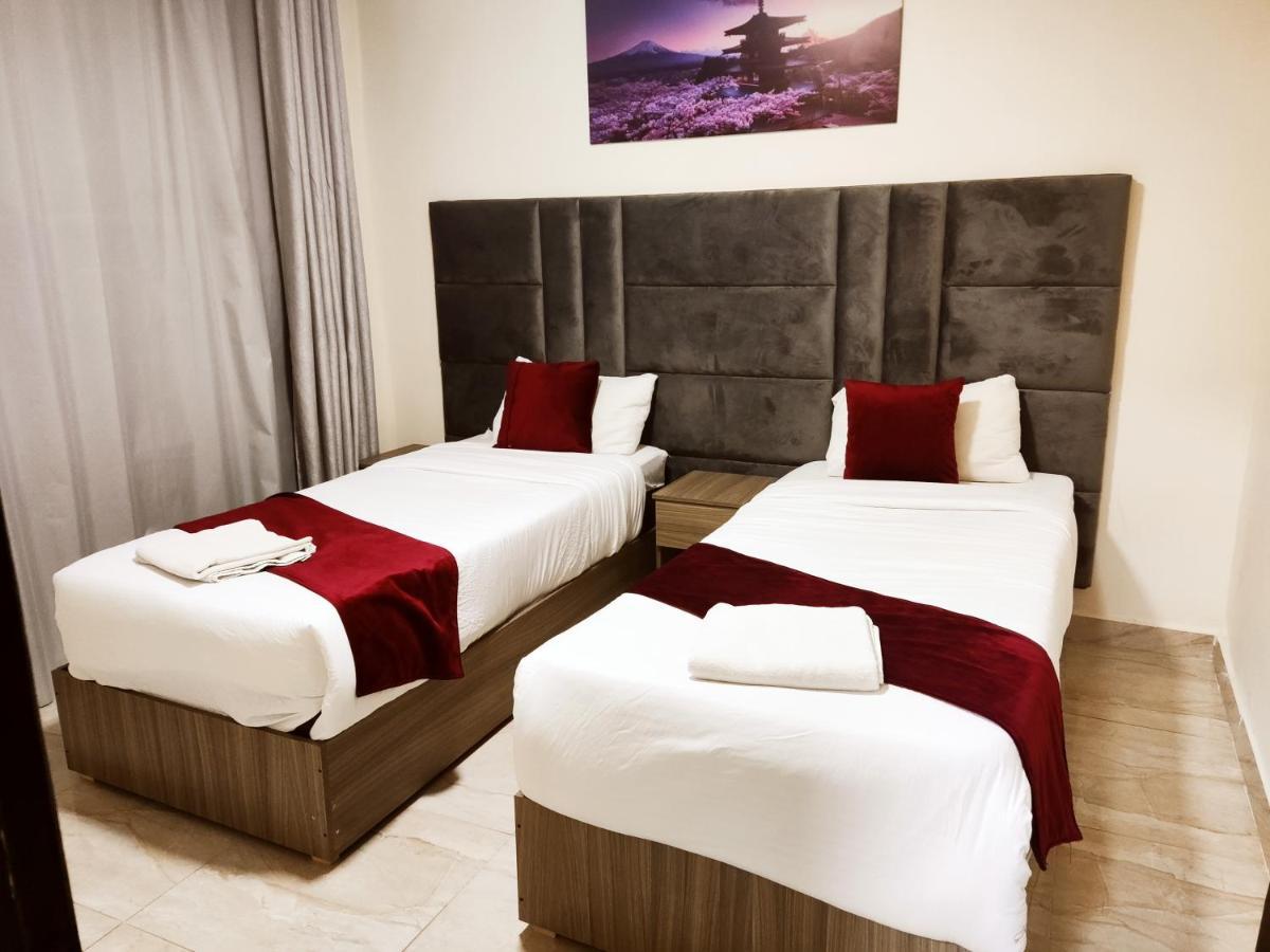 Golden Plaza Hotel 安曼 外观 照片