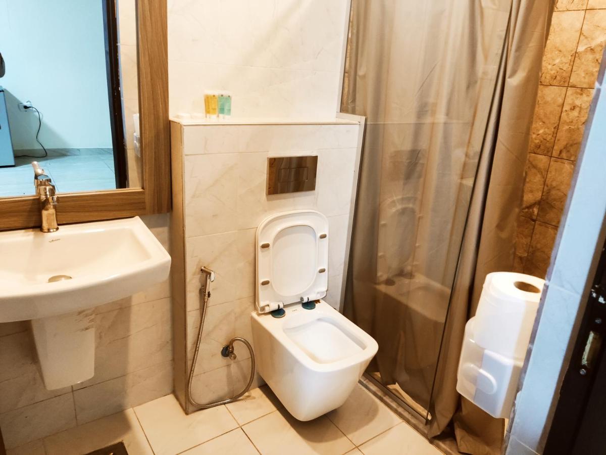Golden Plaza Hotel 安曼 外观 照片