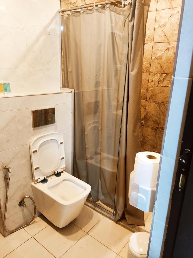 Golden Plaza Hotel 安曼 外观 照片